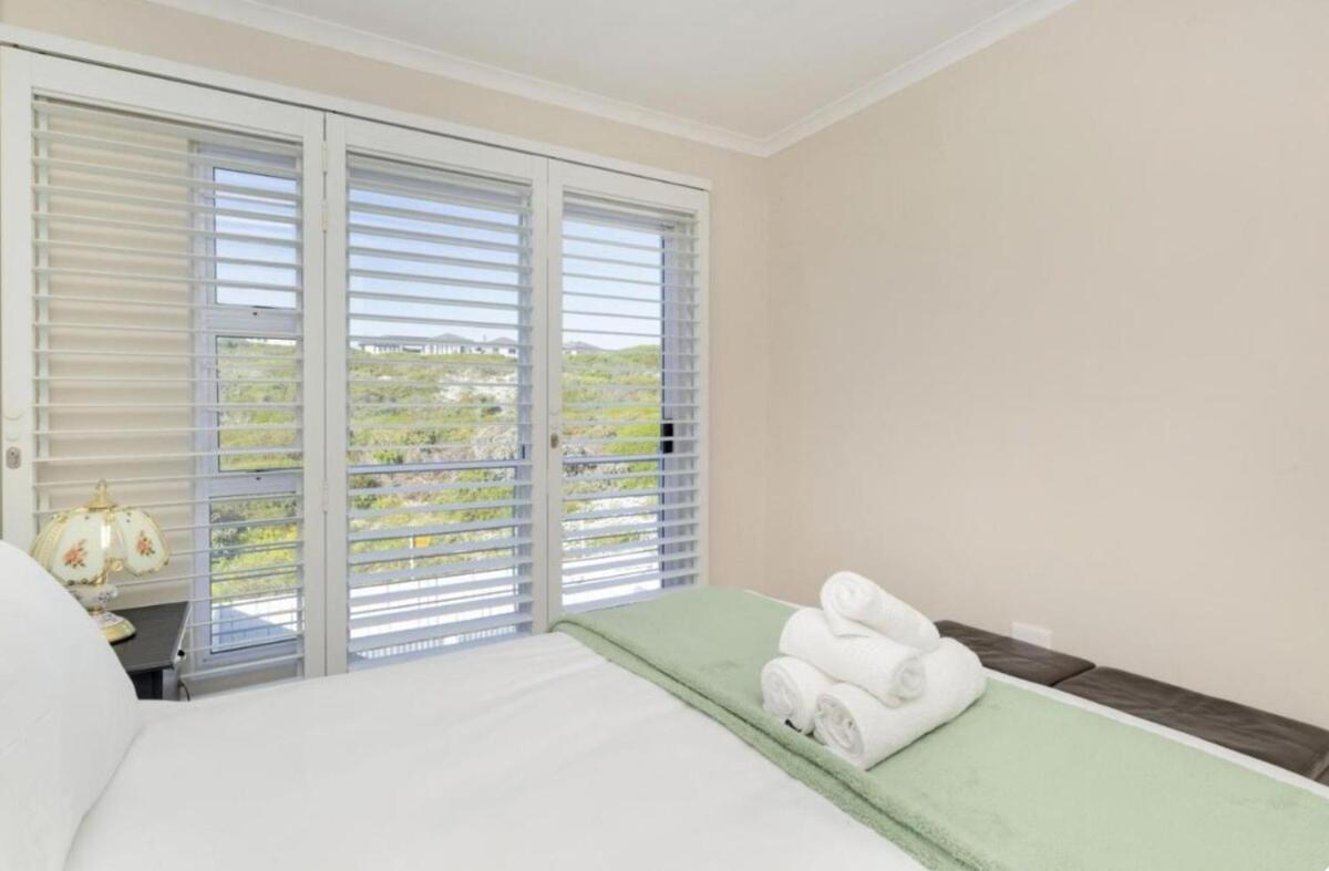 Ocean Tides Apartment Cape Town