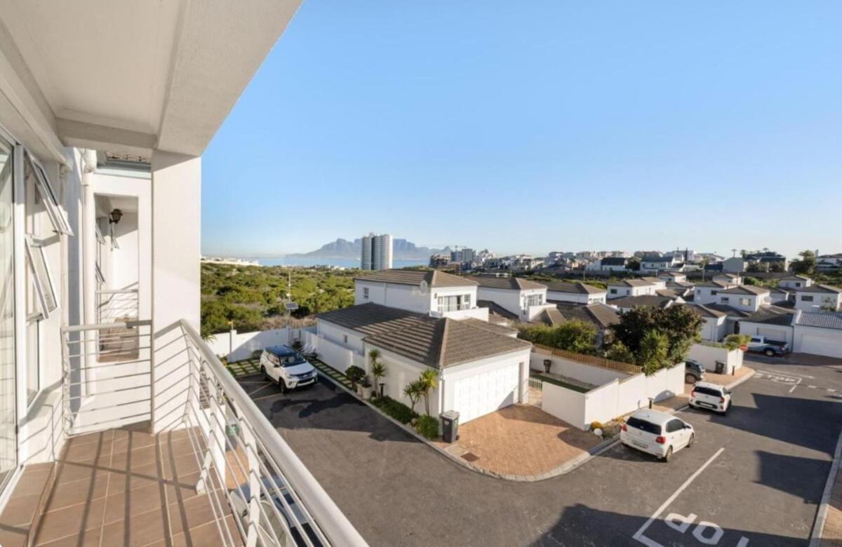 Apartment Ocean Tides Cape Town